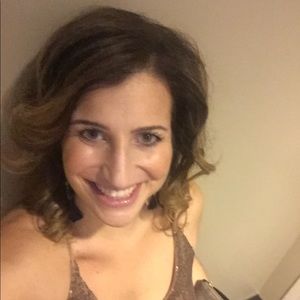 Meet your Posher, Leah